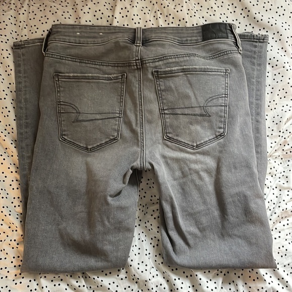 American Eagle gray jeans - Picture 2 of 2